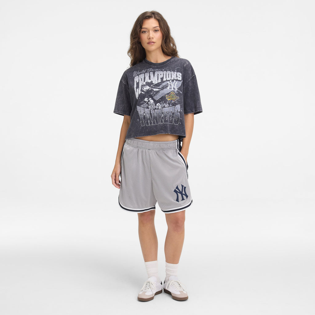 New York Knicks Sport Classics Women's Shorts