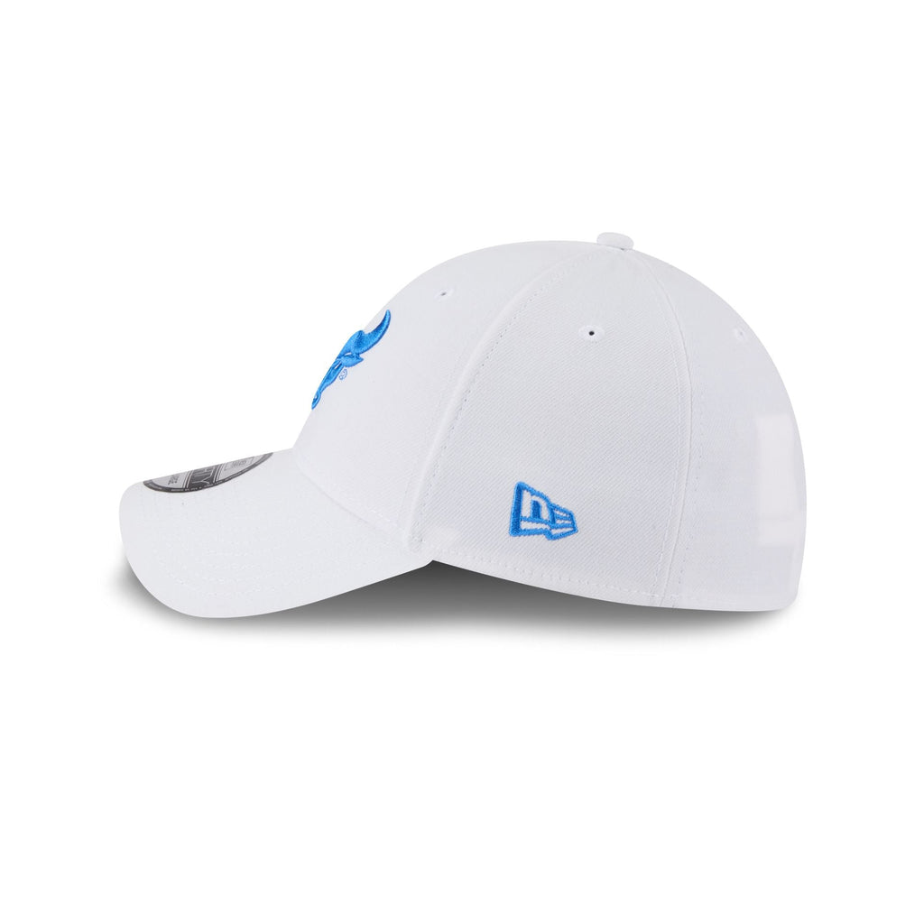 Buffalo Bulls Optic White 39THIRTY Stretch Fit Hat