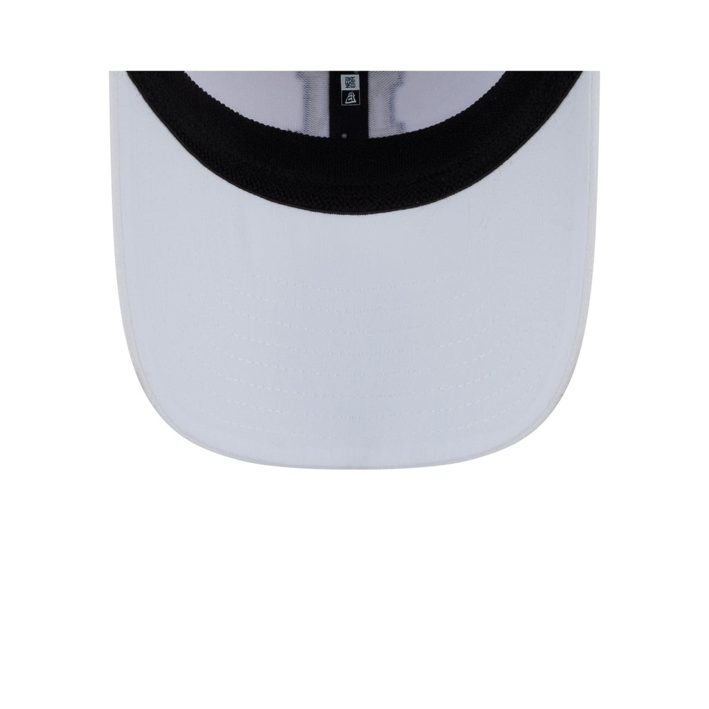 Navy Midshipmen Optic White 39THIRTY Stretch Fit Hat