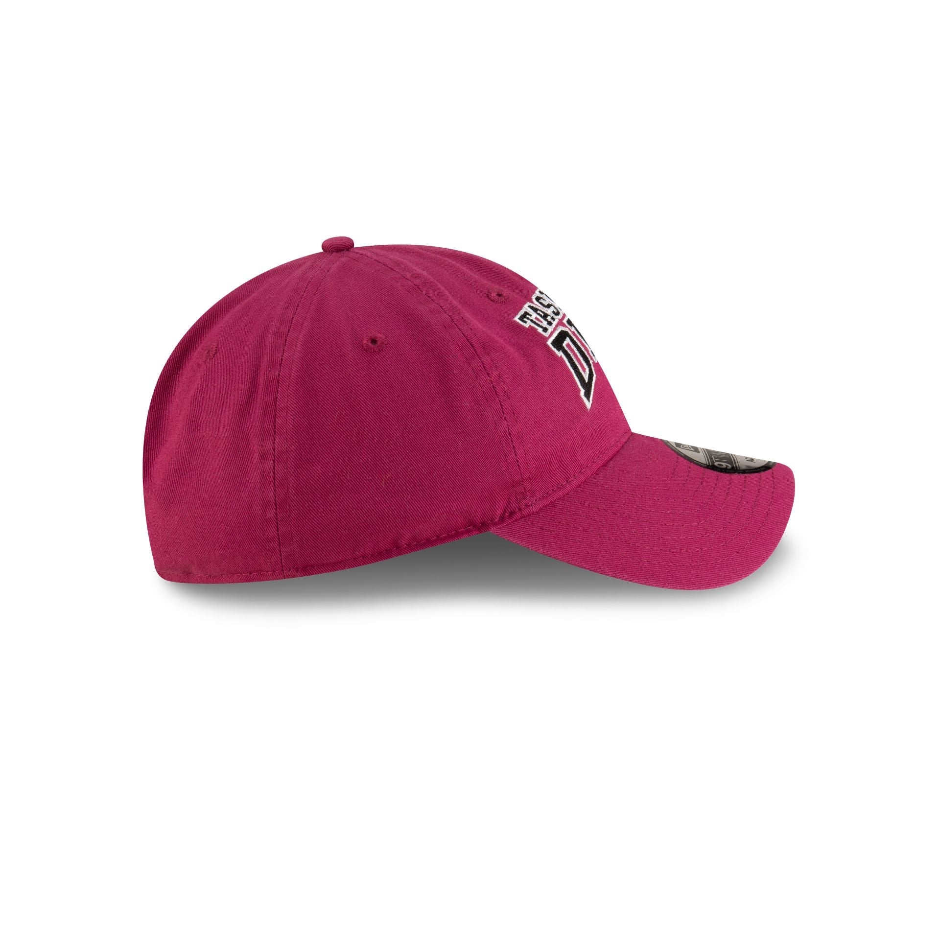 Looney Tunes Washed Tasmanian 9TWENTY Adjustable Hat