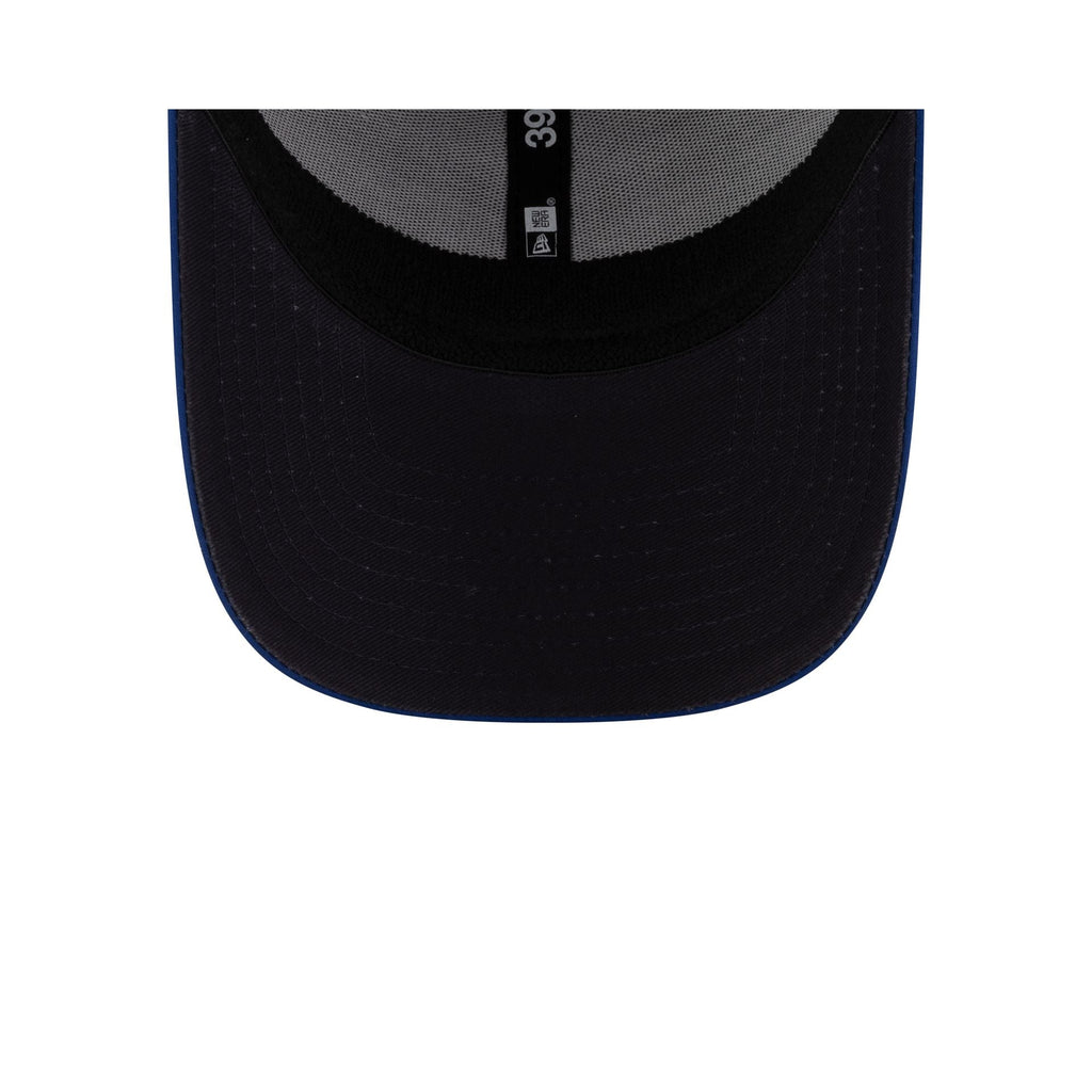 Manchester United FC Royal 39THIRTY Stretch Fit Hat