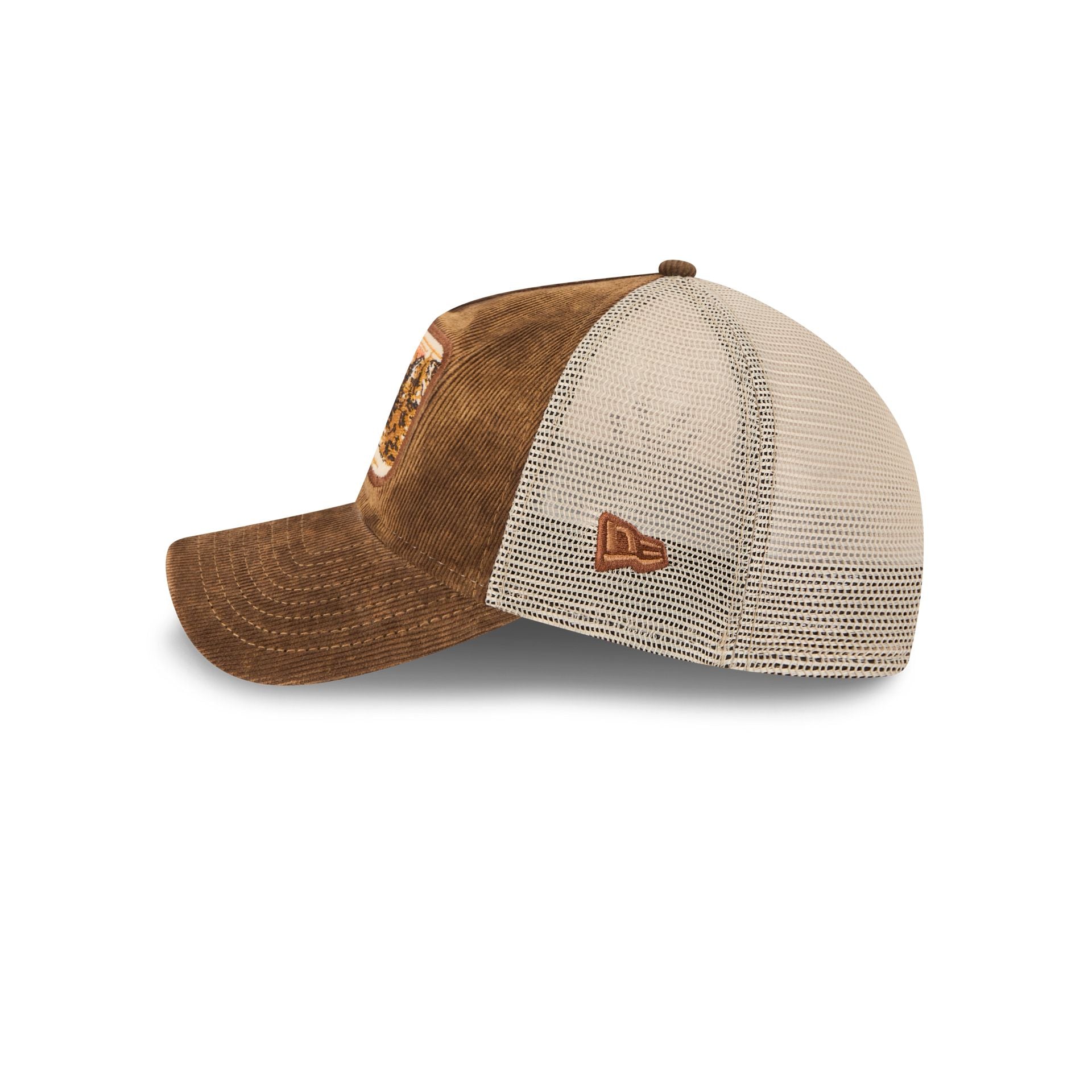 New York Yankees Vintage Landscape Brown 9TWENTY A-Frame Trucker Hat