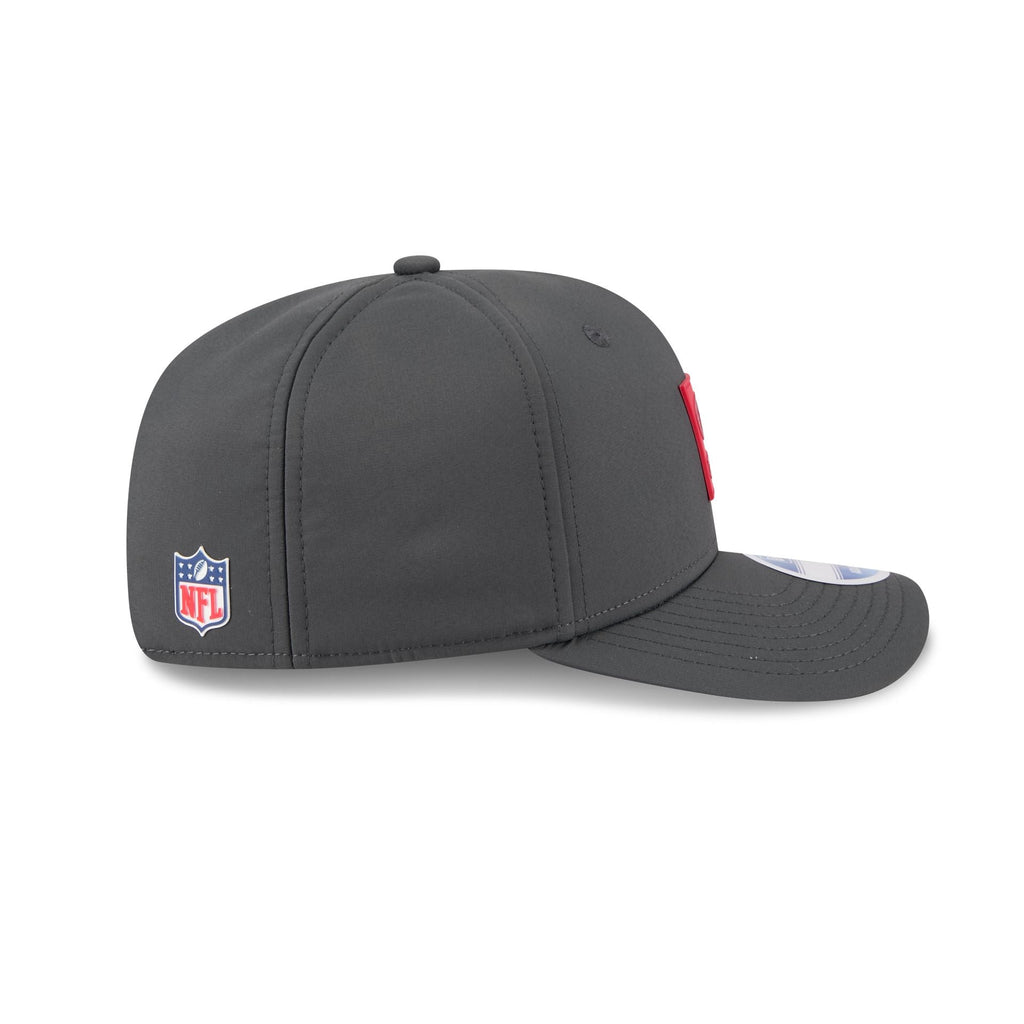 San Francisco 49ers 2025 Sideline Cold Weather Steel Clouds 9SEVENTY Stretch-Snap Hat