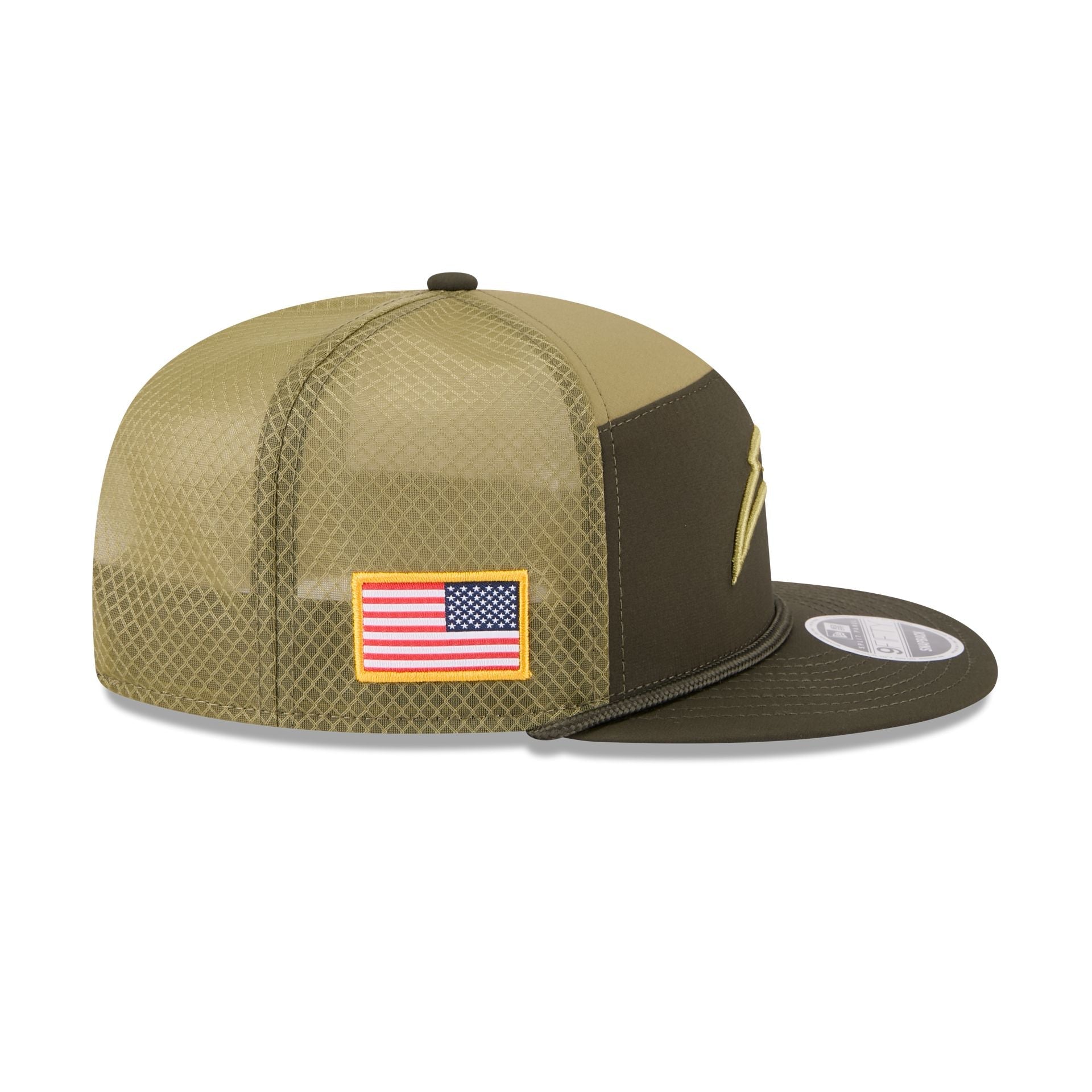 Los Angeles Chargers 2025 Salute to Service Split Panel 9FIFTY Trucker Hat