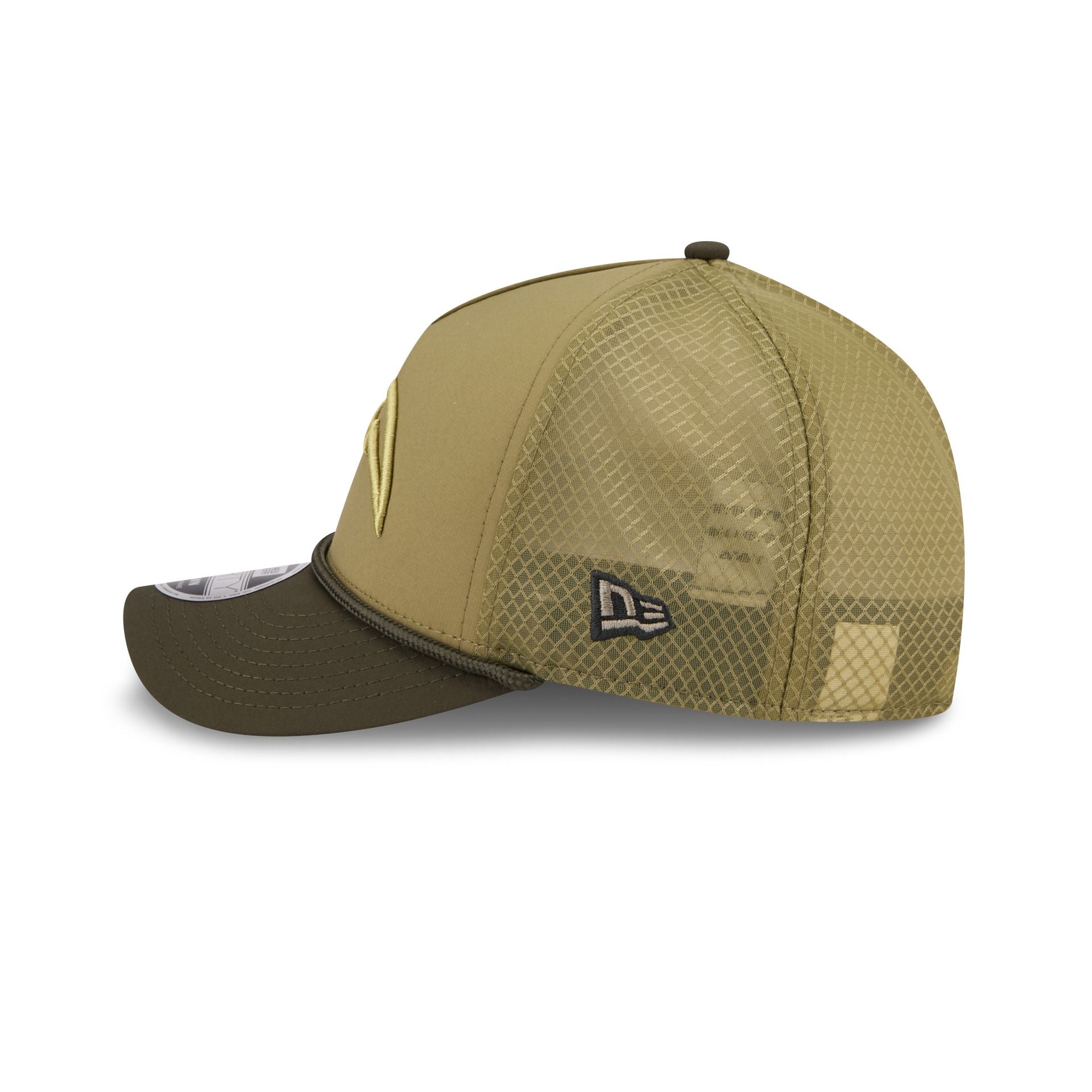 Los Angeles Chargers 2025 Salute to Service 9FORTY M-Crown A-Frame Trucker Hat
