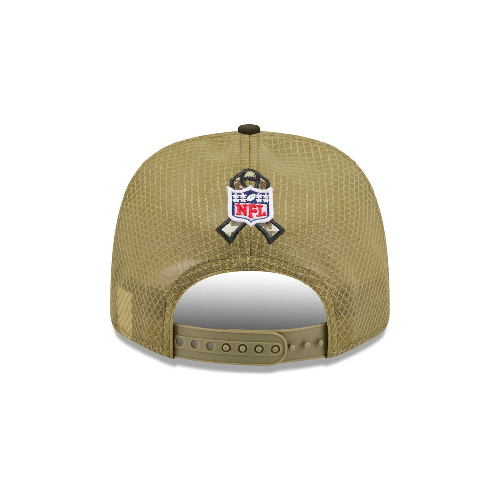 New England Patriots 2025 Salute to Service 9SEVENTY Trucker Hat