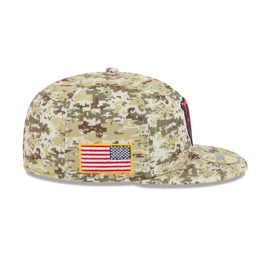Chicago Bears 2025 Salute to Service Fan Gear 59FIFTY Fitted Hat