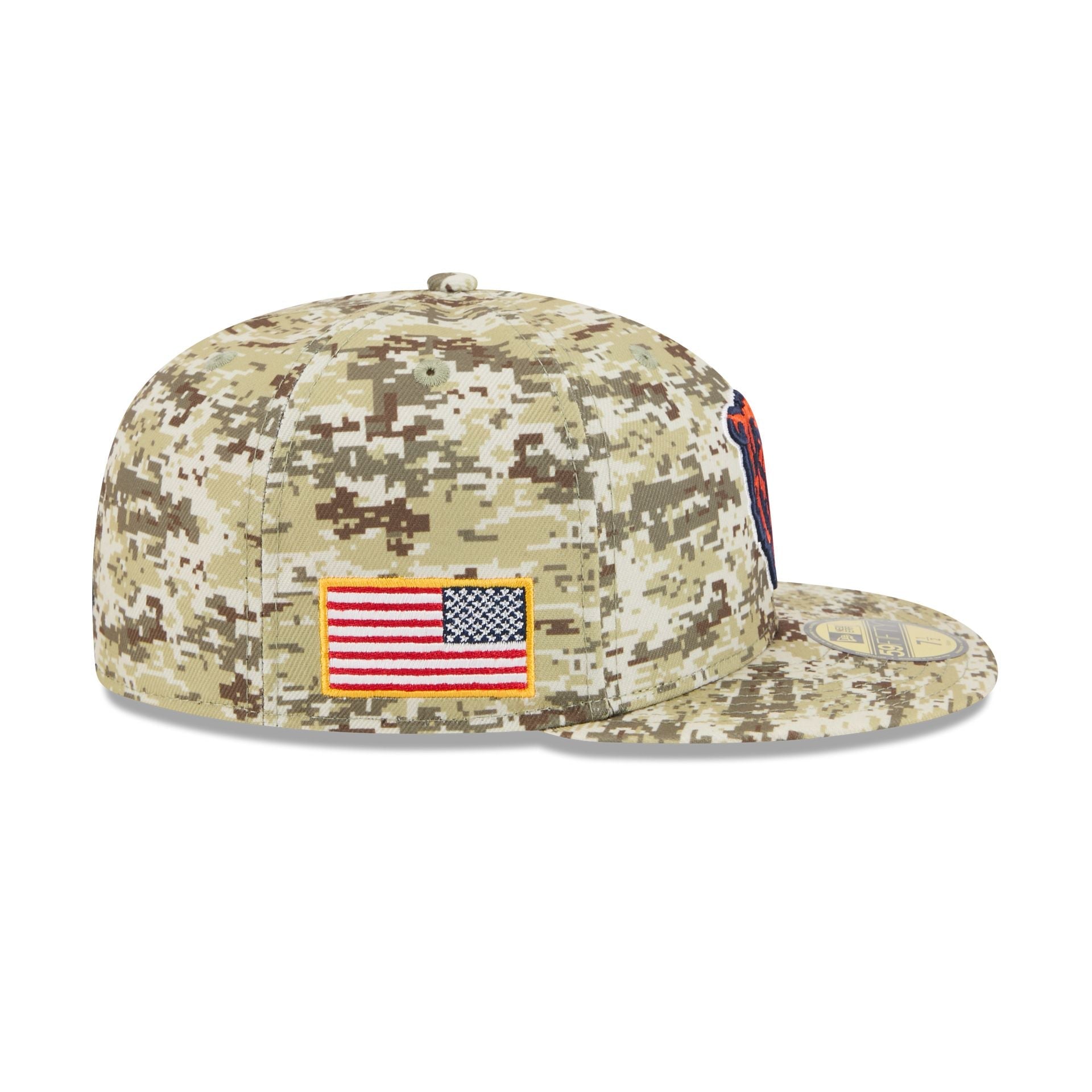 Chicago Bears 2025 Salute to Service Fan Gear 59FIFTY Fitted Hat